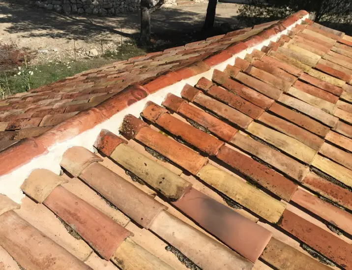 Réparation de faîtage à Arvert